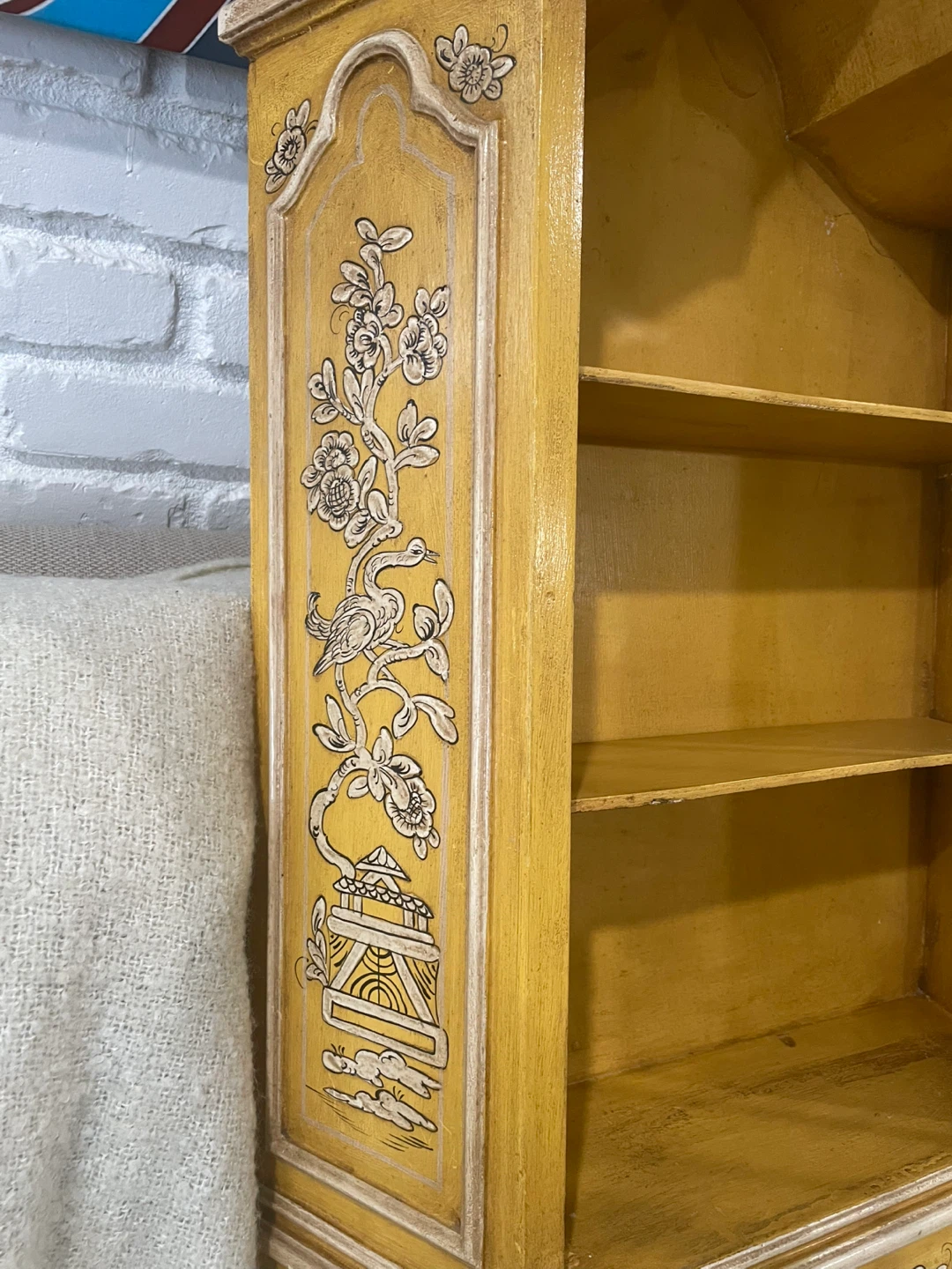 Vintage Style Yellow Wall Cabinet - photo 2