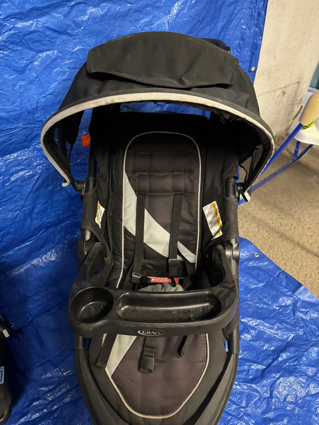 Graco SnugRide 35 Lite LX Infant Car Seat & Stroller image indicator(6)