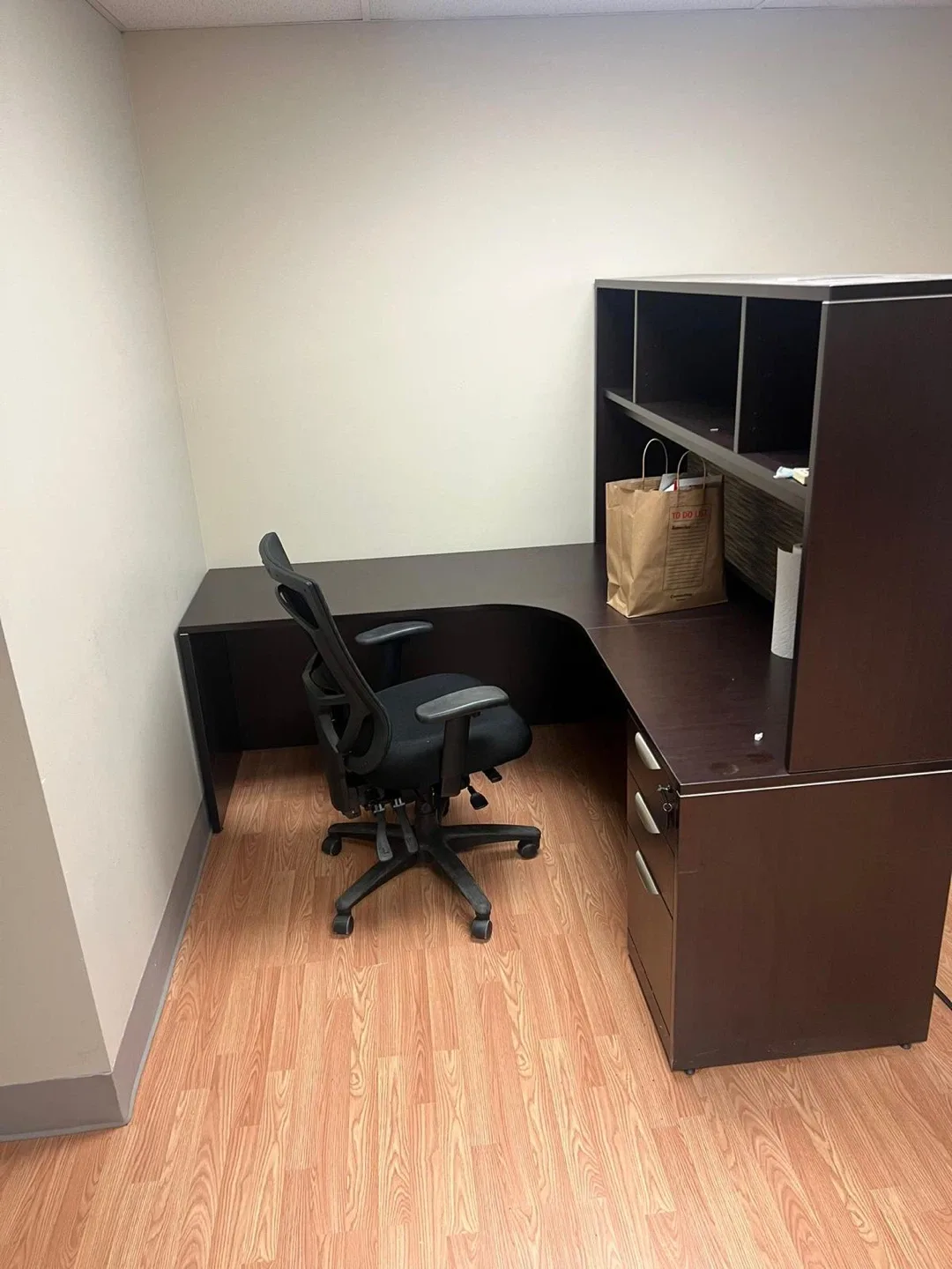 Office Furniture image indicator(8)