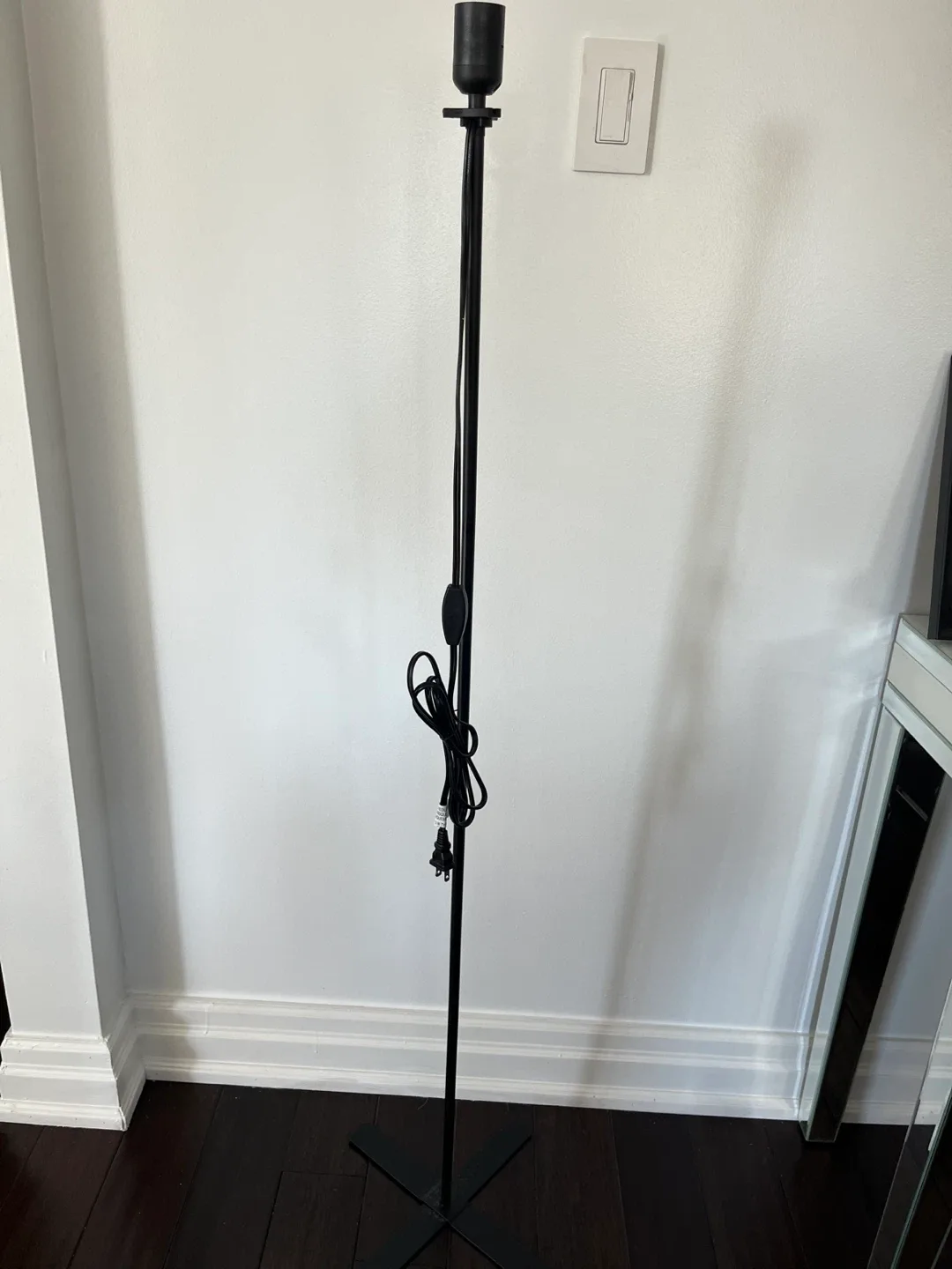 Black Floor Lamp