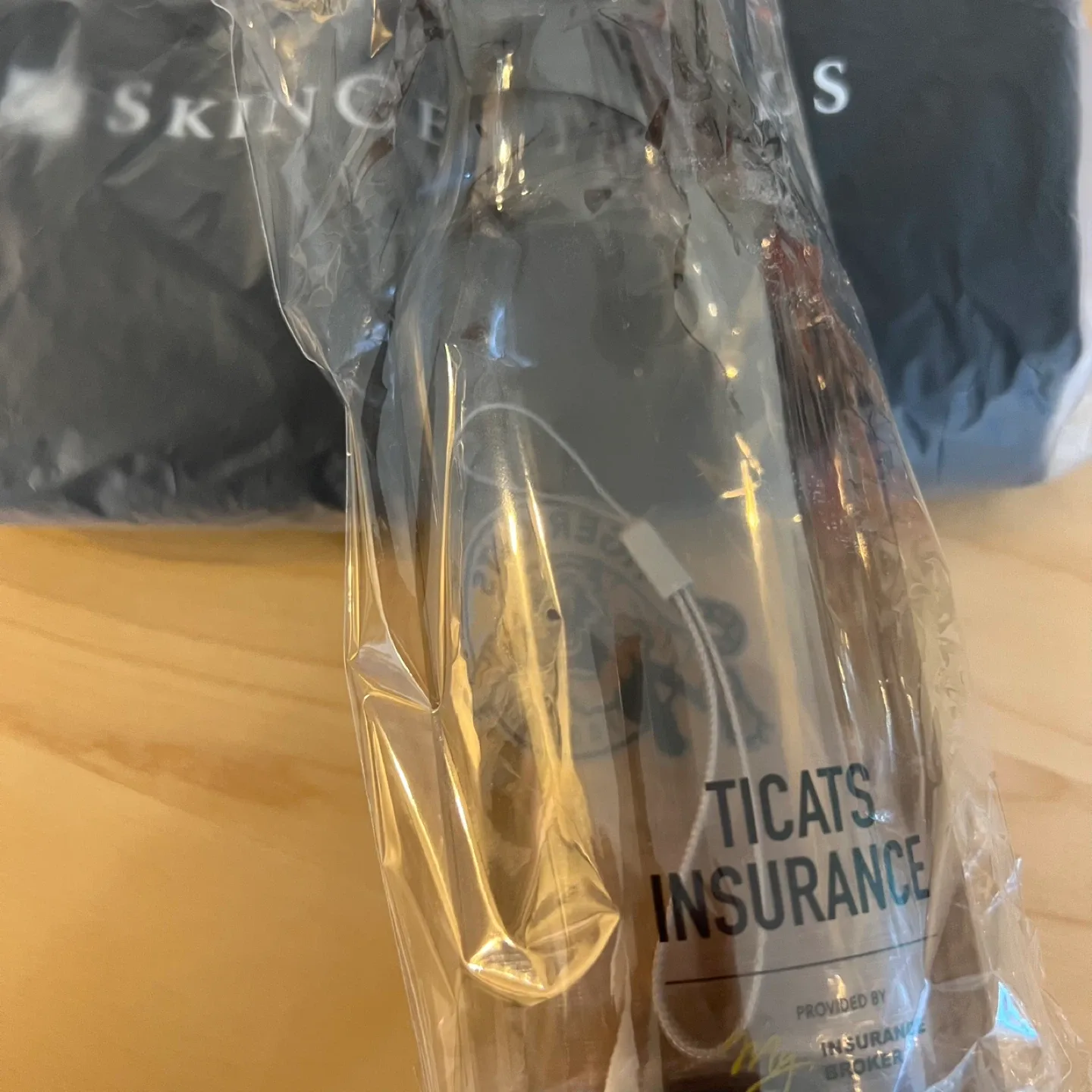 《New》Water Bottle & Black Tote Bag image indicator(2)