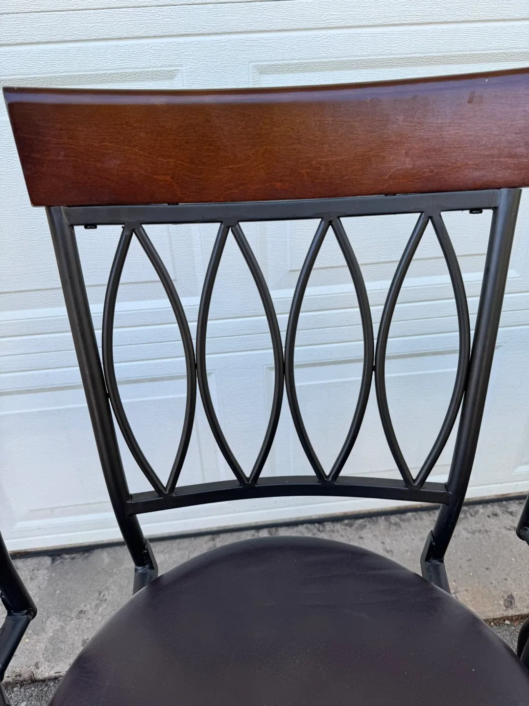 Set of 3 Swivel Bar Stools image indicator(3)