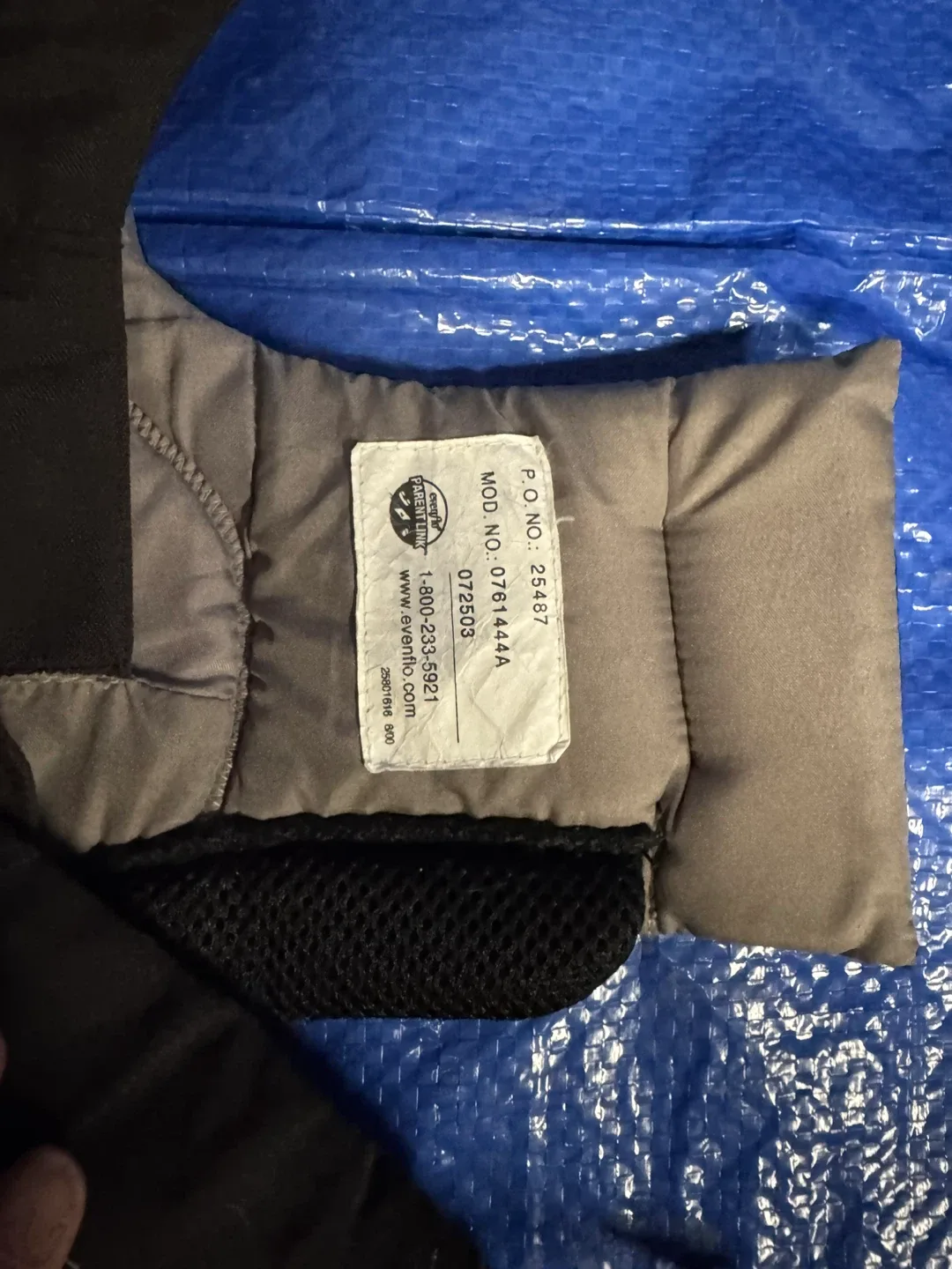 Shuāli Baby Carrier - Black & Grey image indicator(2)