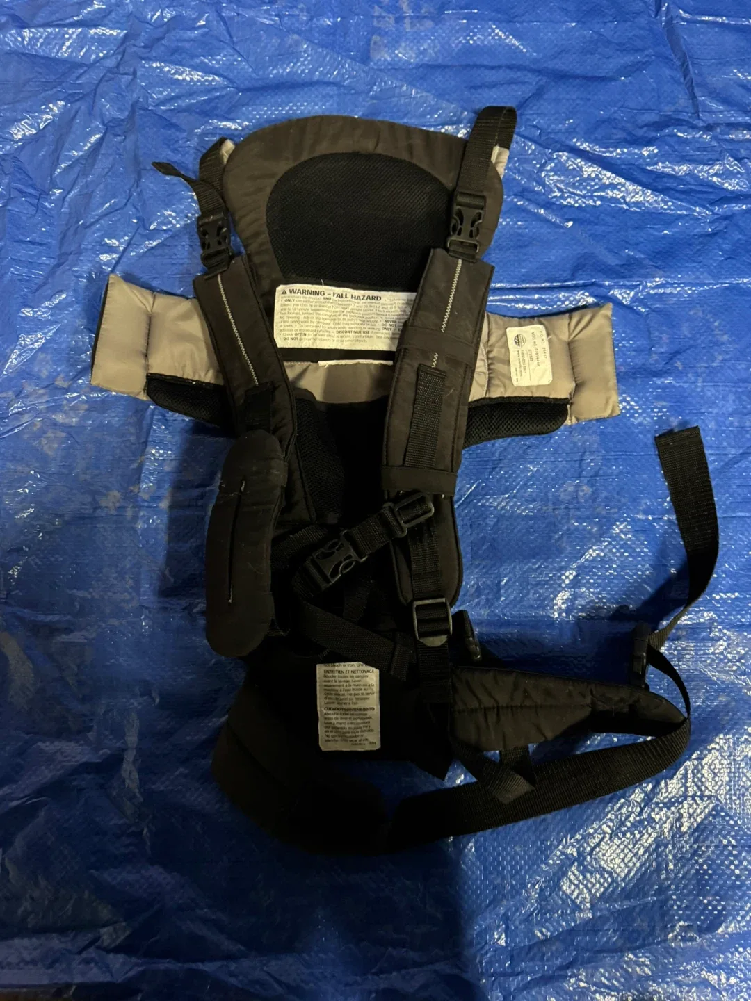 Shuāli Baby Carrier - Black & Grey image indicator(3)