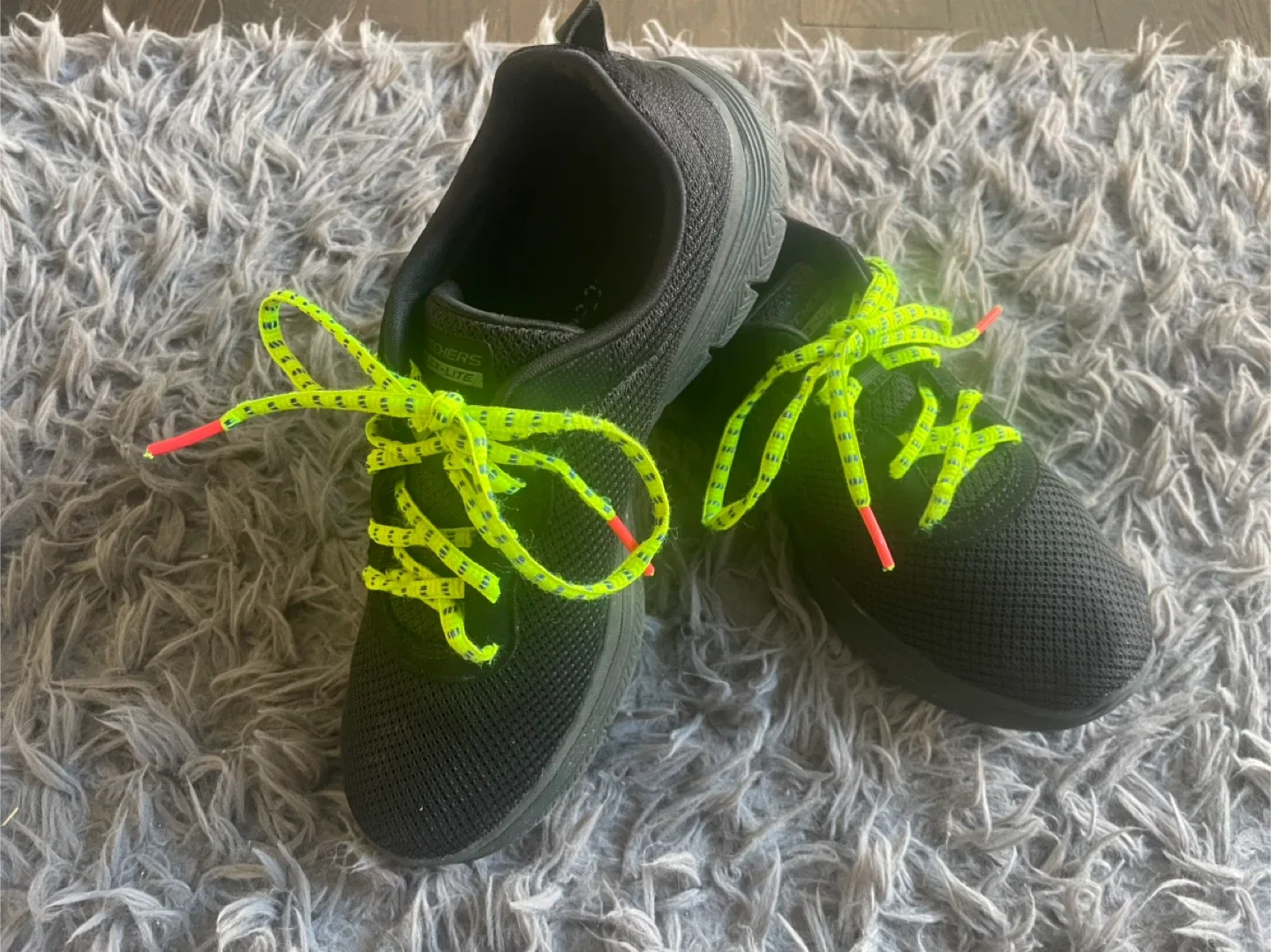 Skechers GO WALK Arch Fit - Idyllic Black Shoes image indicator(2)