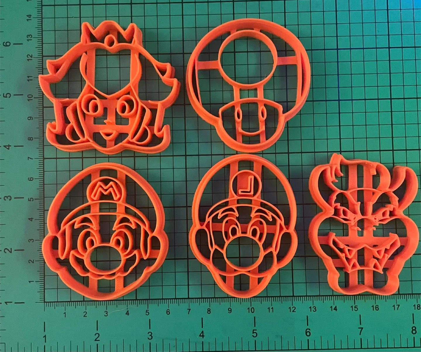 Super Mario Cookie Cutters - 5 Piece Set image indicator(2)