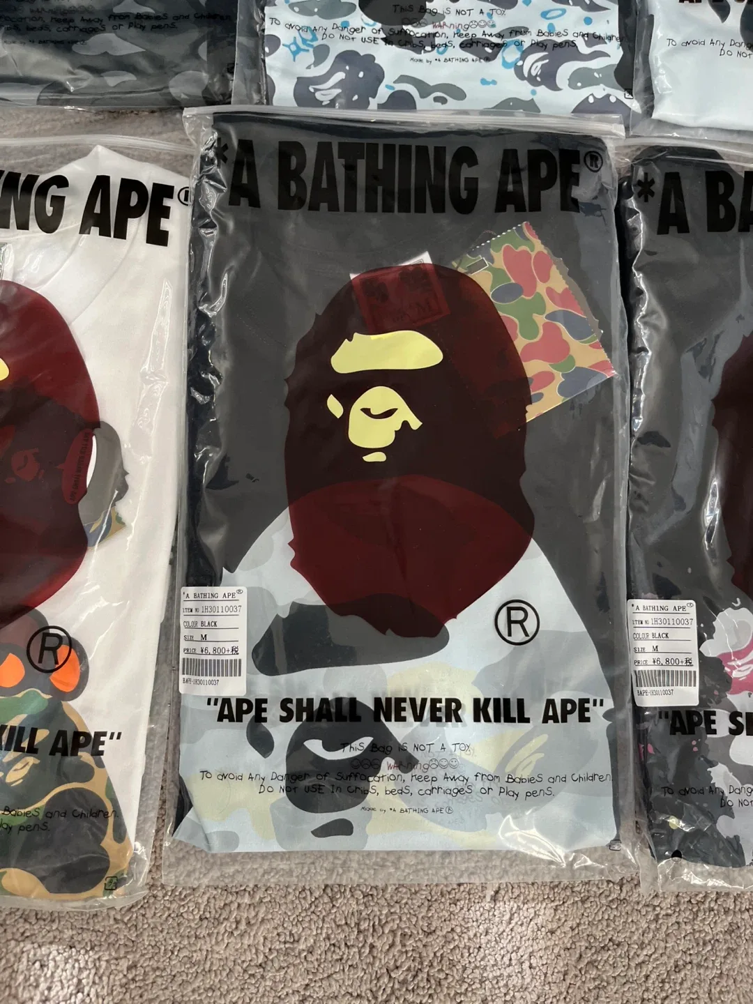 New A Bathing Ape (BAPE) T-Shirt - Size M image indicator(4)