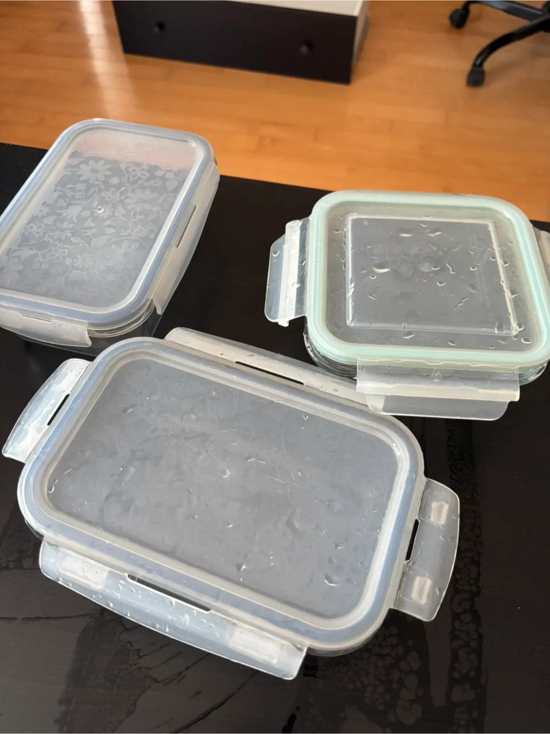 Food containers thumbnail