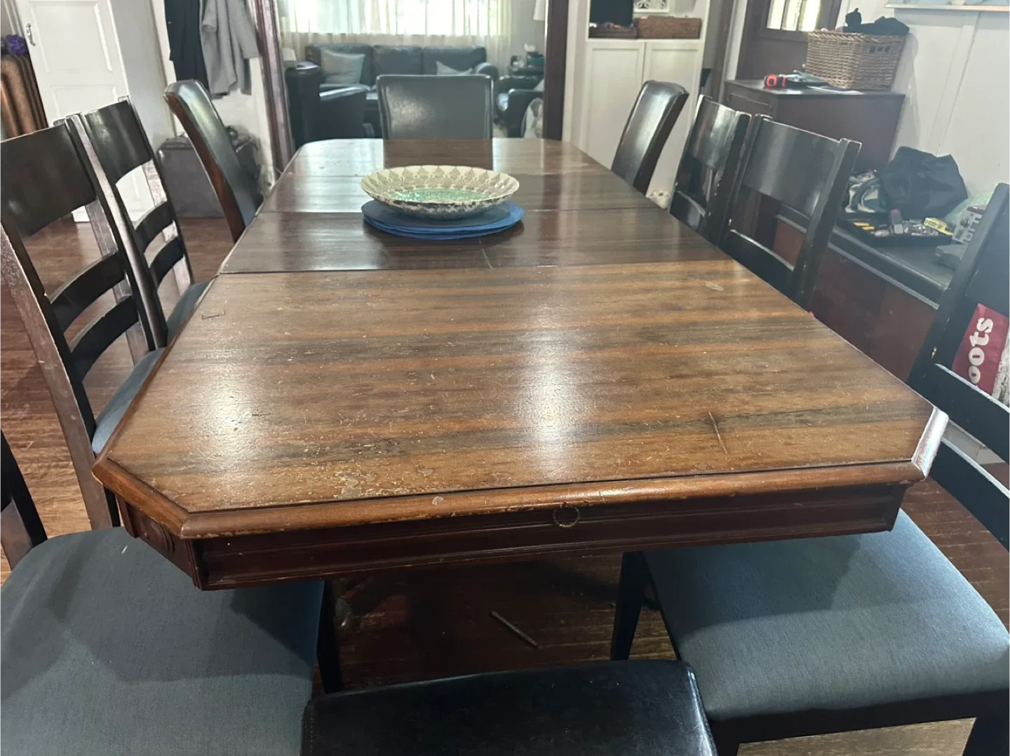 Dining Table with Chairs image indicator(2)