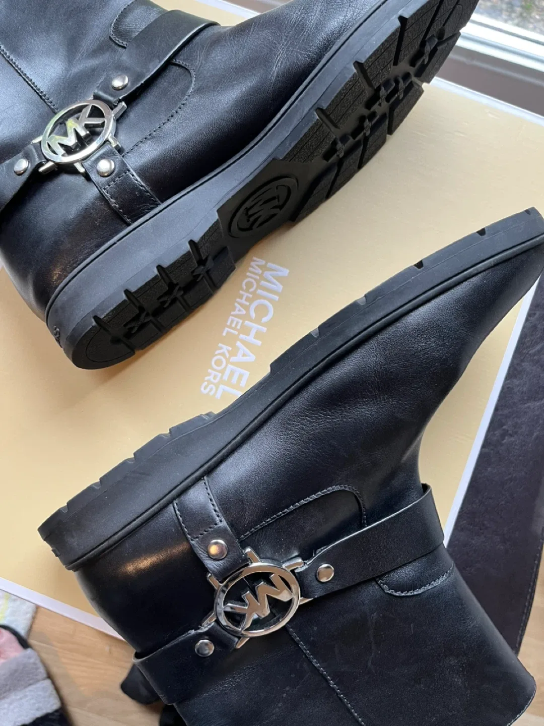 Michael Kors Leather Boot image indicator(4)