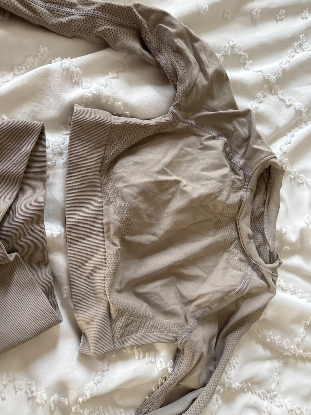 Gymshark Set - Top & Leggings - Size Small - photo 2