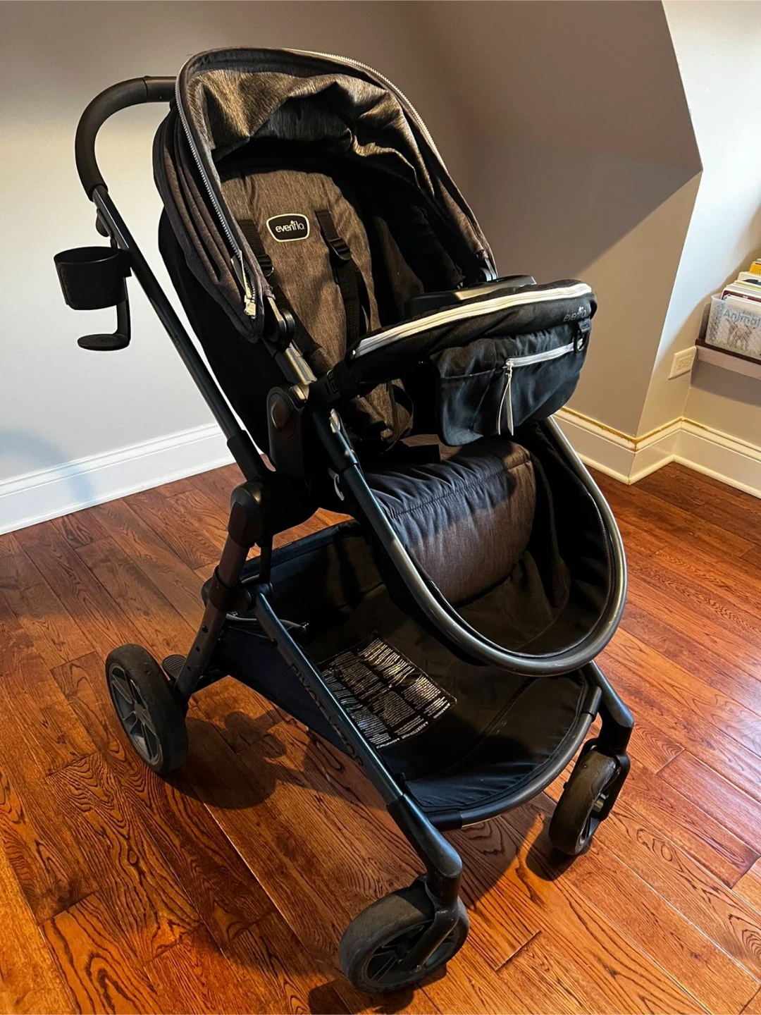 Evenflo Pivot Vizor Stroller - photo 4