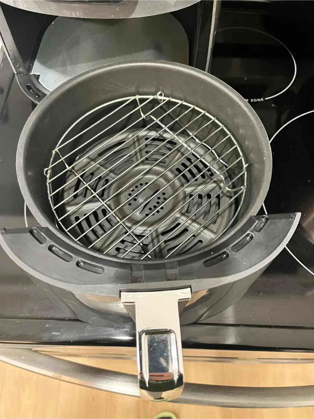 Ninja Air Fryer 3.8 qt AF101 Black image indicator(5)