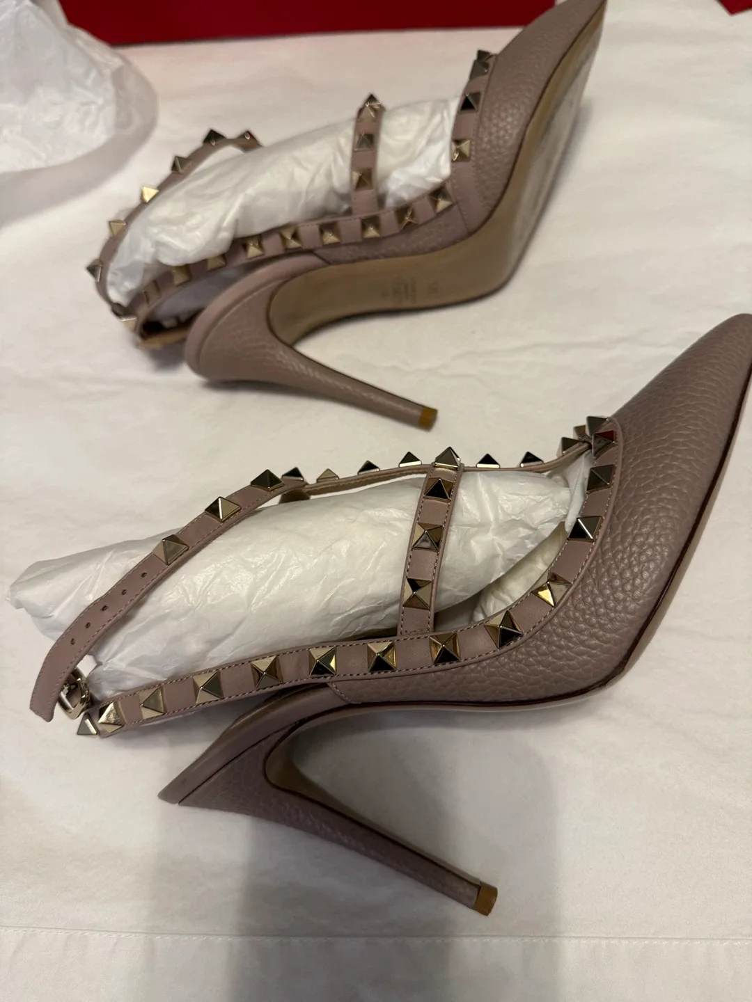Valentino Garavani Rockstud Heels Size 37.5 thumbnail