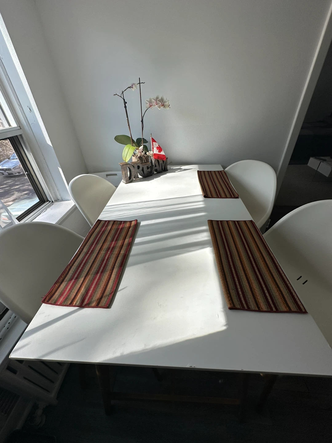 White Dining Table with 4 Chairs - photo 3