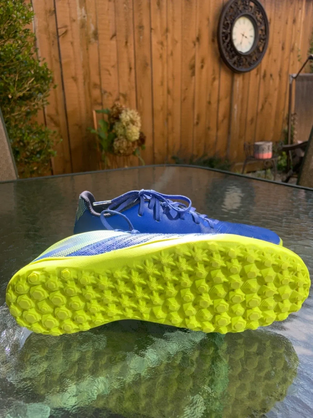 Kipsta Blue & Yellow Indoor Soccer Shoes image indicator(6)