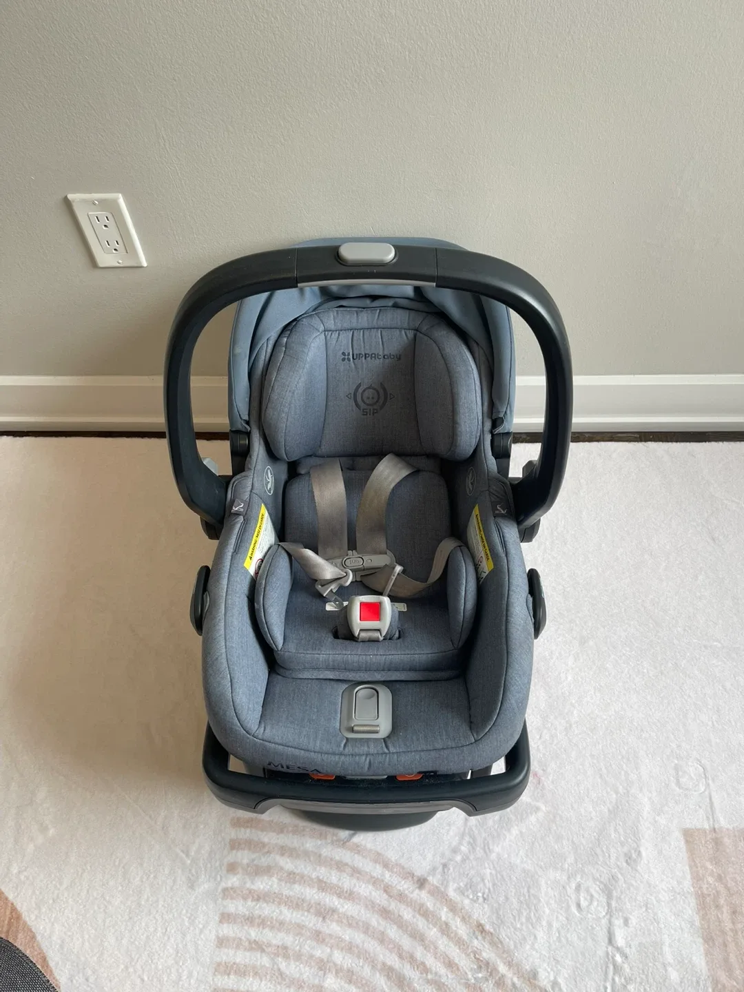 UPPAbaby MESA V2 Infant Car Seat - Gregory blue image indicator(2)