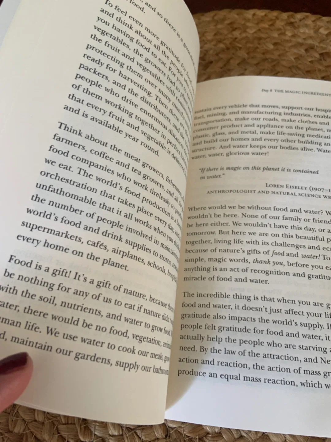 The Magic by Rhonda Byrne image indicator(6)