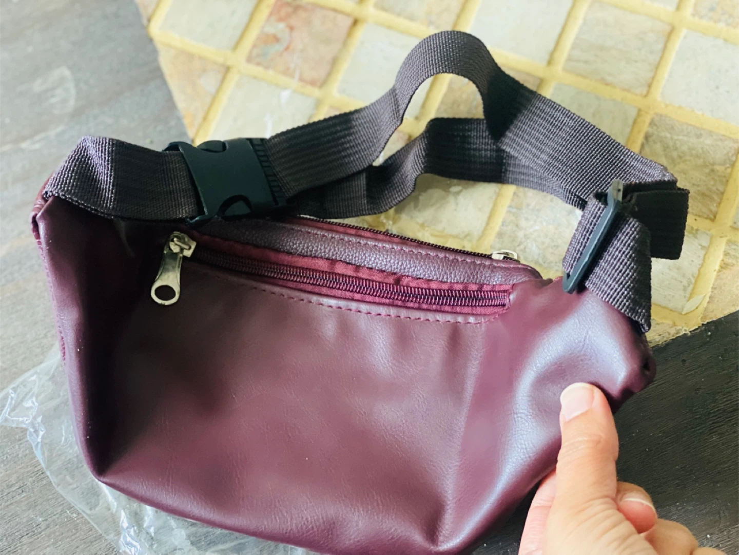 New Burgundy Leather Fanny Pack - photo 3