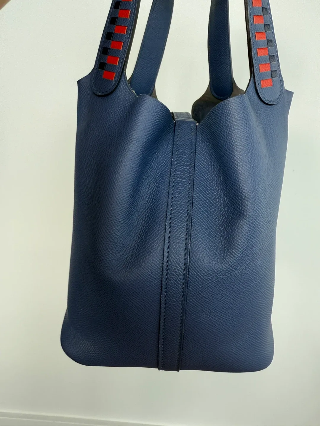 Hermès Blue Leather Picotin 22 Handbag image indicator(2)