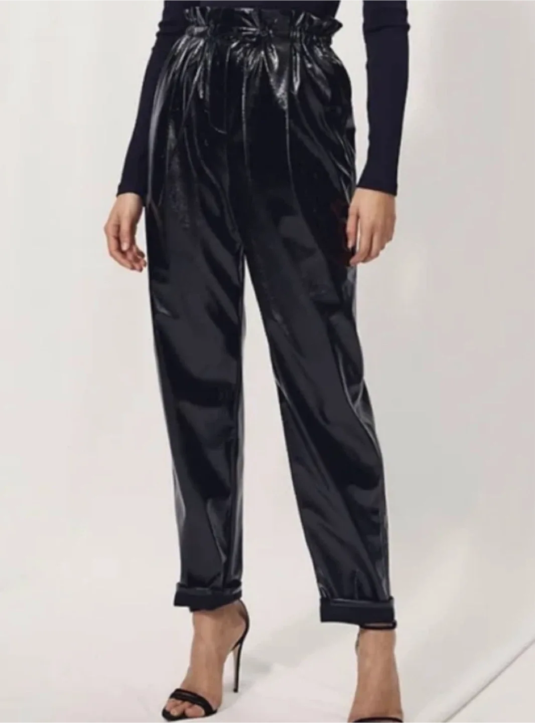 Wilfred Black Paperbag Patent Leather Pants - Size XS image indicator(7)