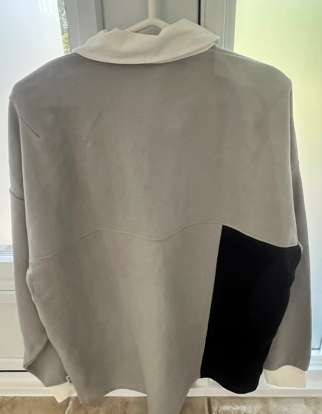 NEW!  XL Polo Sweat Shirt image indicator(2)