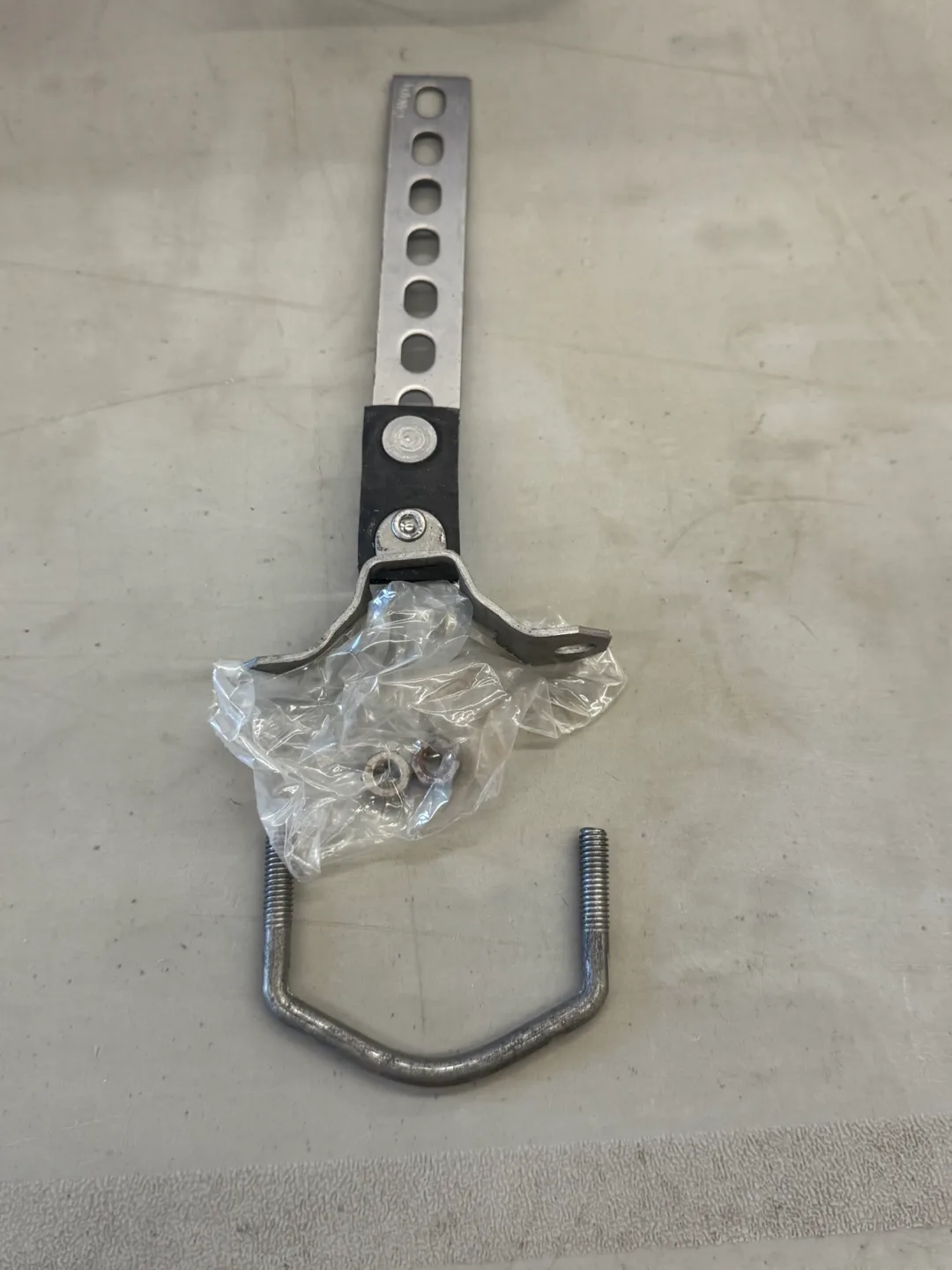 Universal Tailpipe Hanger & Clamp image indicator(9)