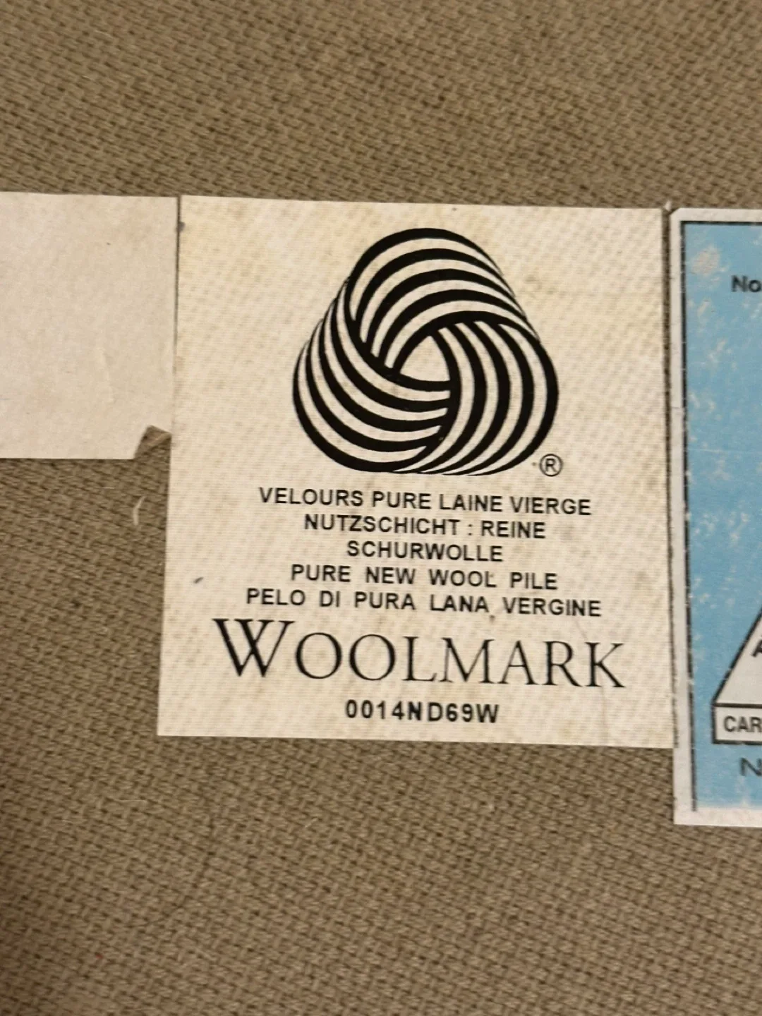 Pottery Barn Blue Fishie Blue Wool Rug - 5x5 Round image indicator(4)