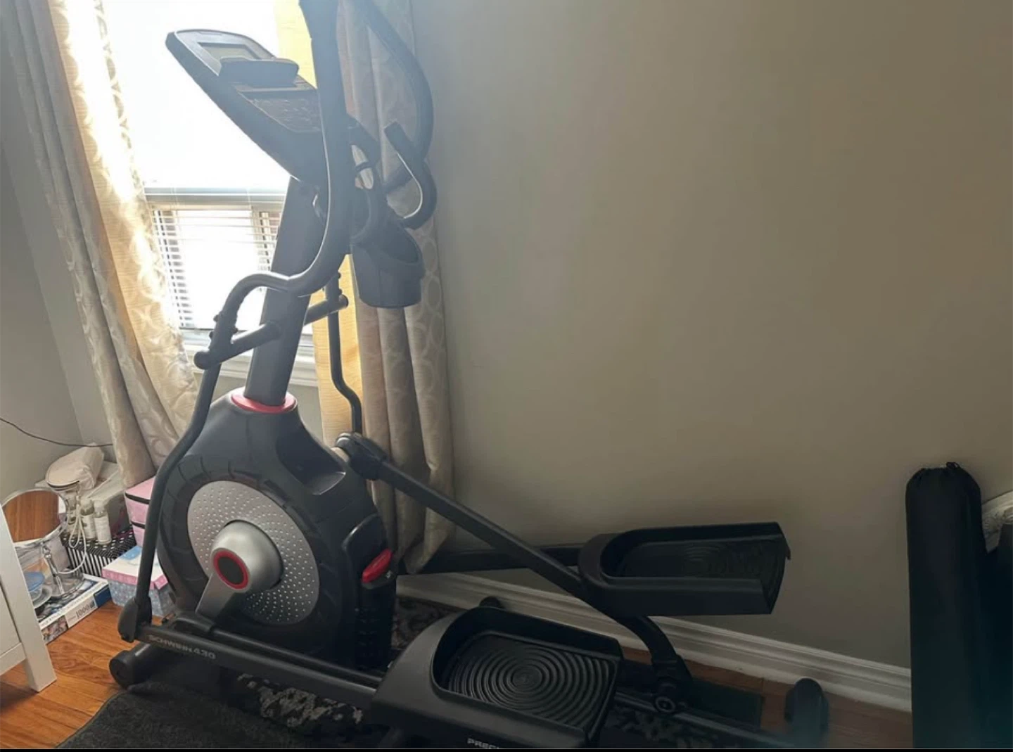 Schwinn 430 Elliptical Machine - photo 3