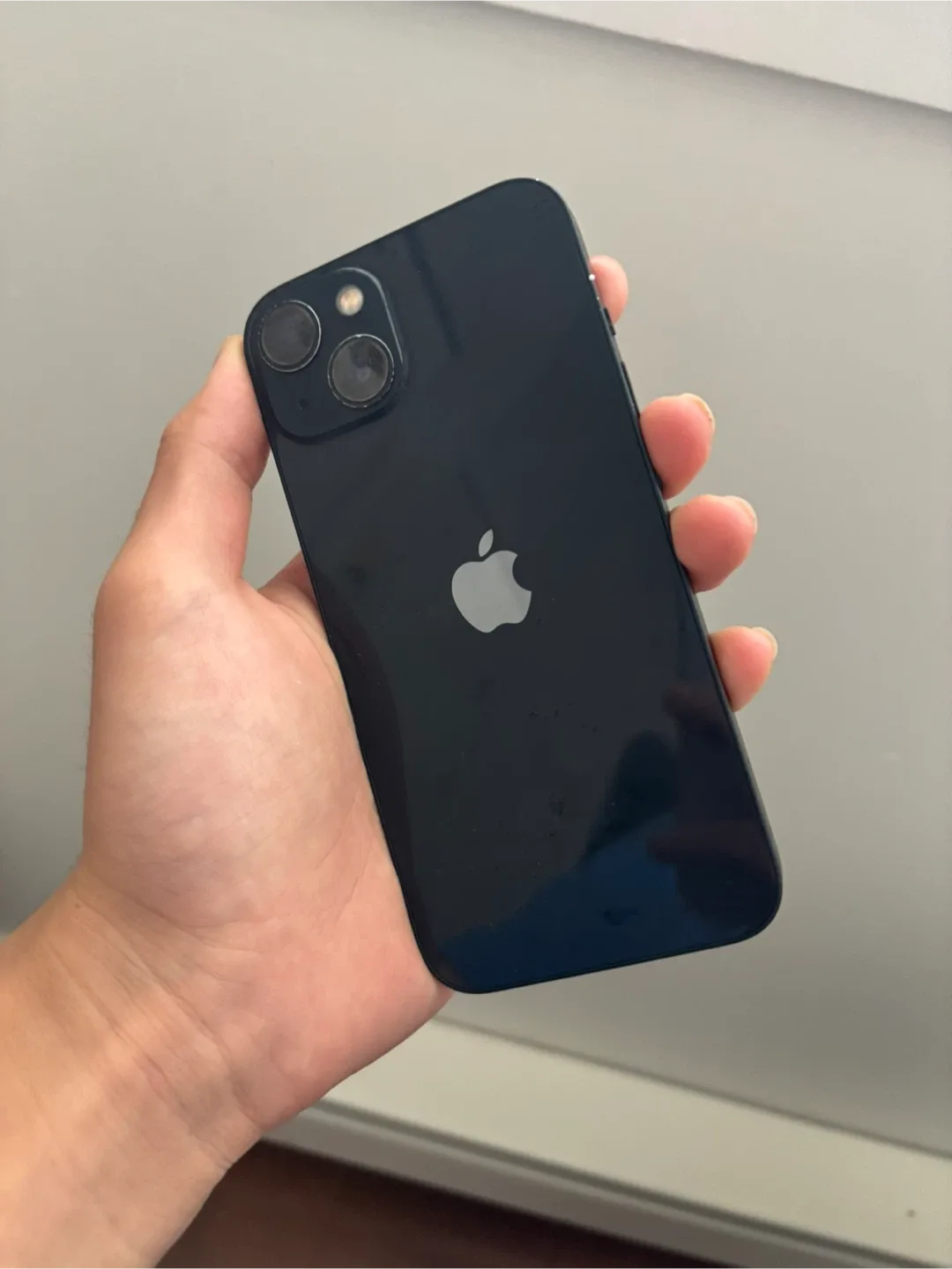 iPhone 13 - Black - 128GB image indicator(5)