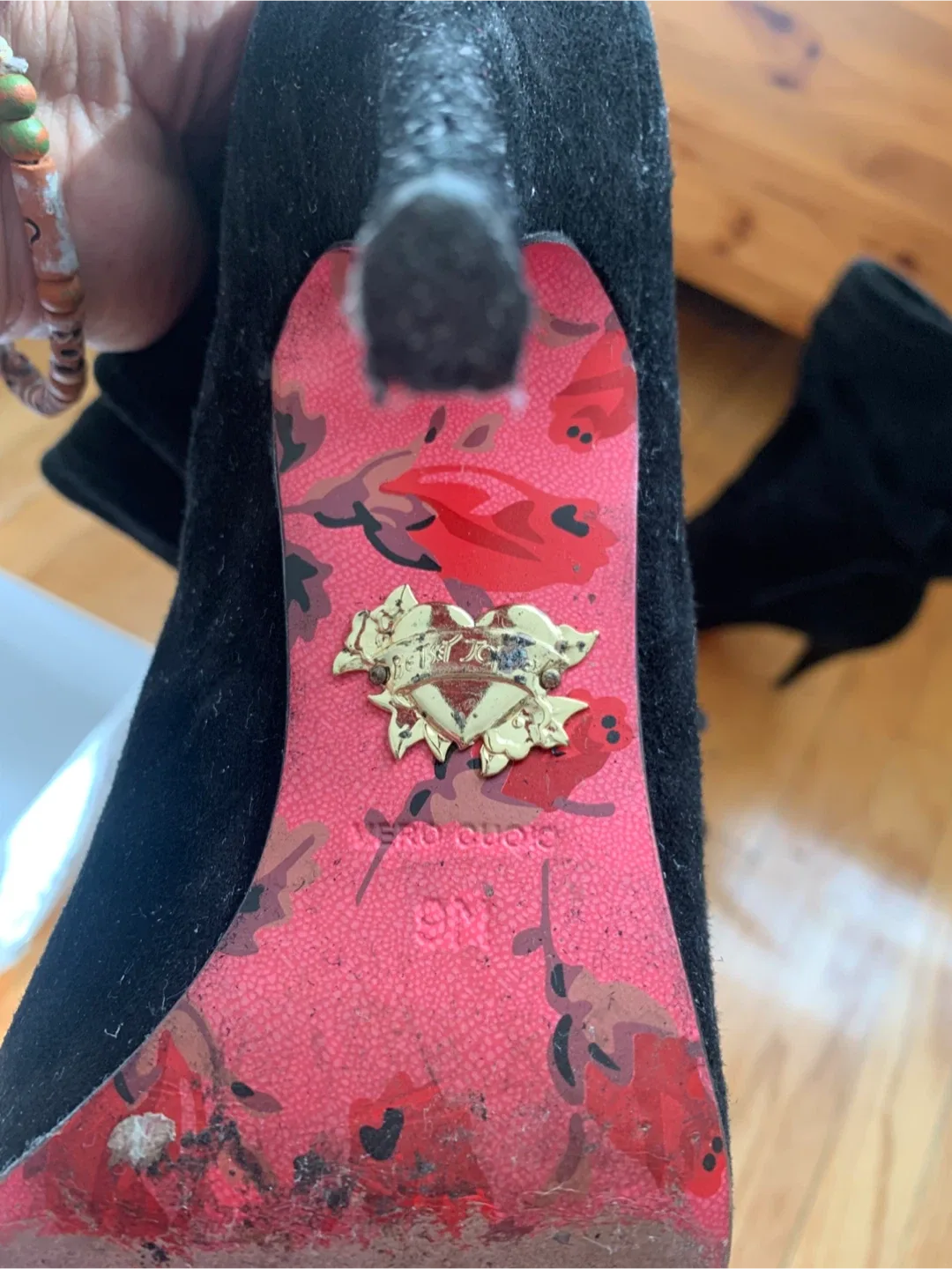 Betsey Johnson Black Suede Ankle Boots - Size 9 image indicator(2)