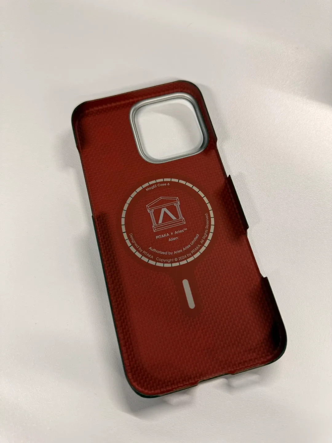 Pitaka x Aires MagEZ Case 3 - iPhone 16 Pro Max image indicator(2)