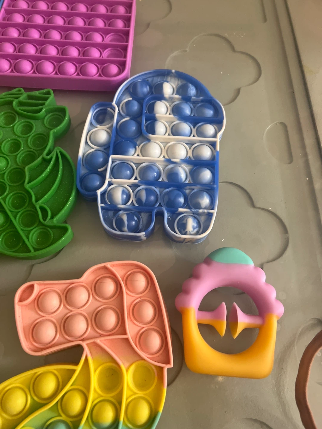 Assorted Fidget Toys Bundle - photo 4