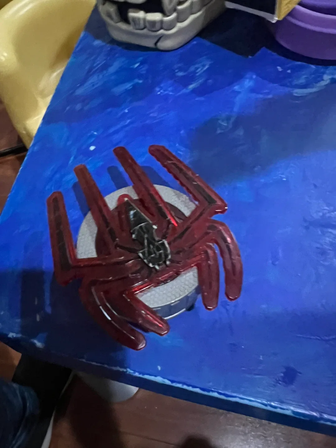 Spider-Man Light Up Spider Toy image indicator(4)