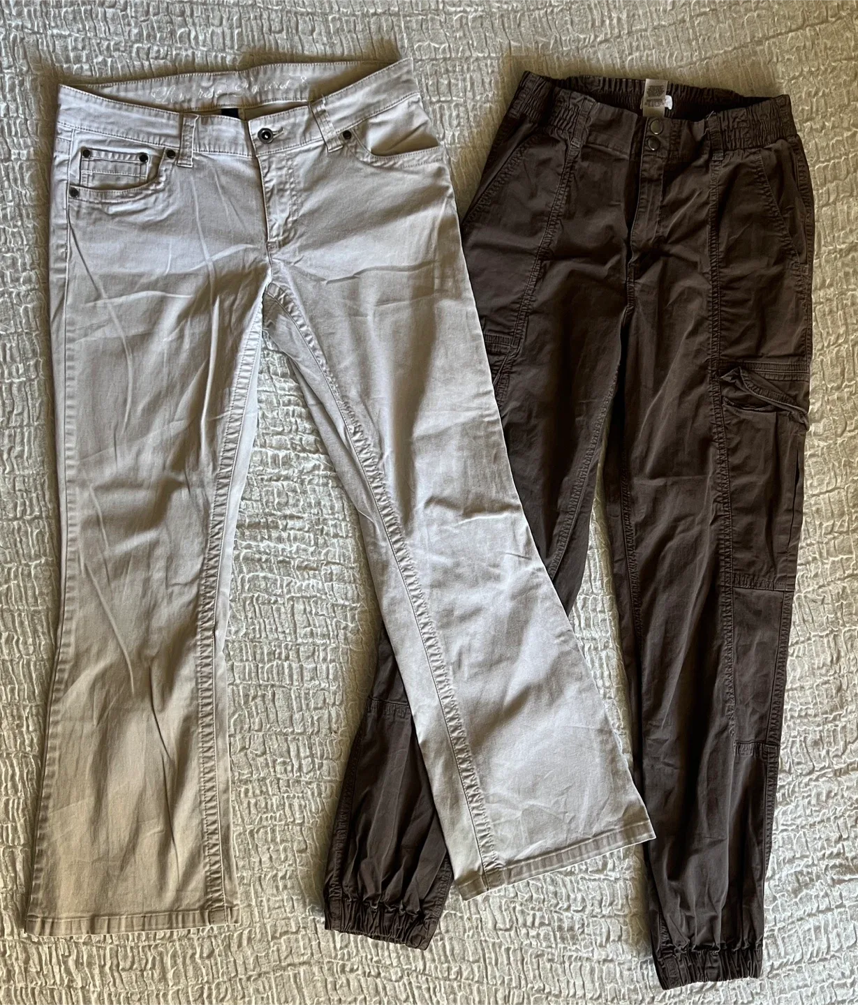 Women’s 8 Jeans/Pants Bundle includes Levi’s and more.. image indicator(9)