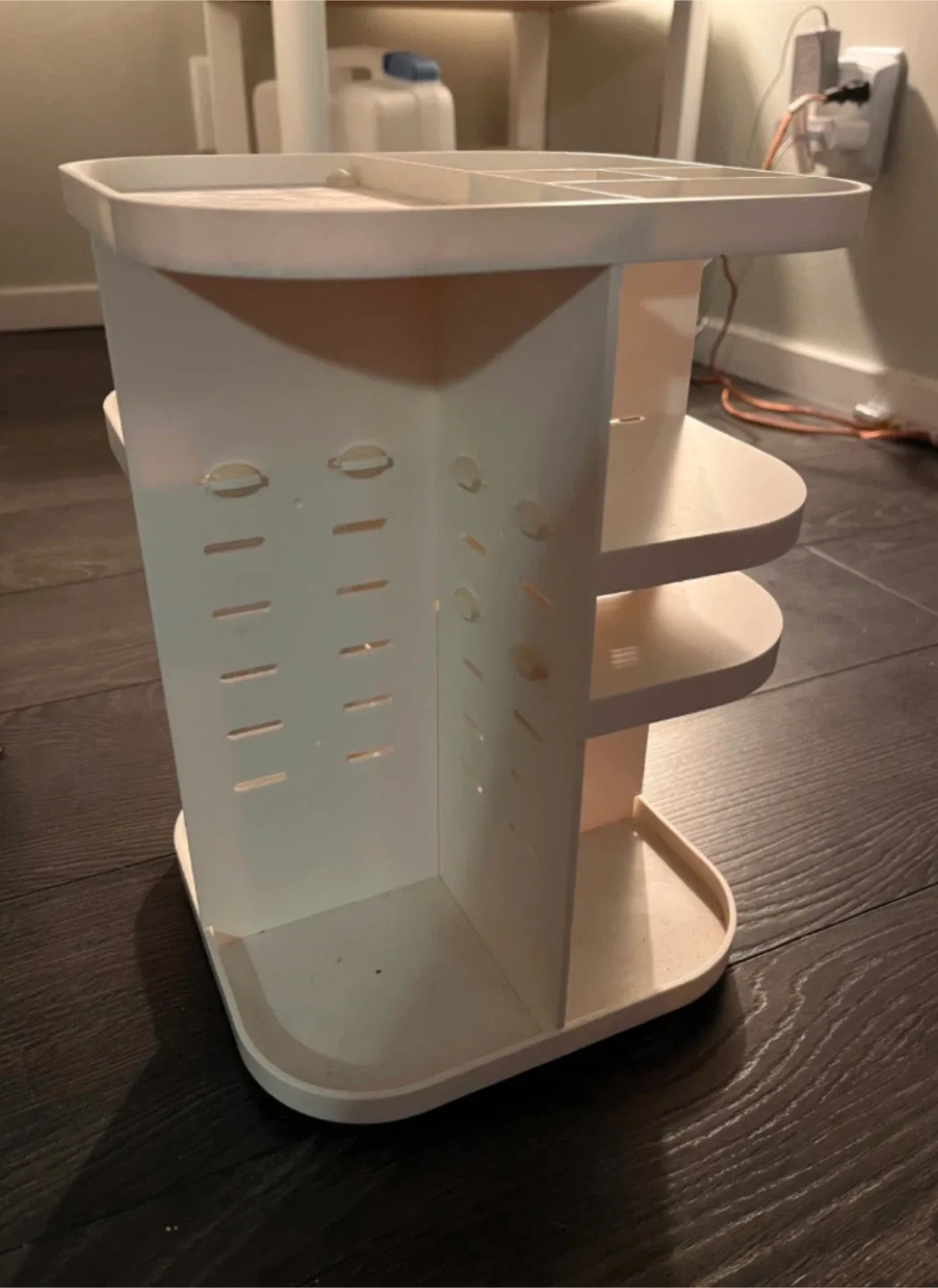 Rotating Organizer thumbnail