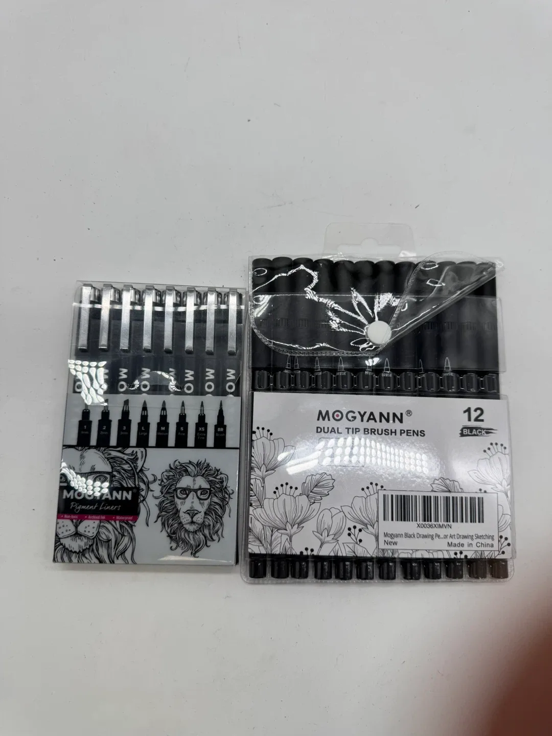 Mogyann Dual Tip Brush Pens, 12 Black Pigment liners thumbnail