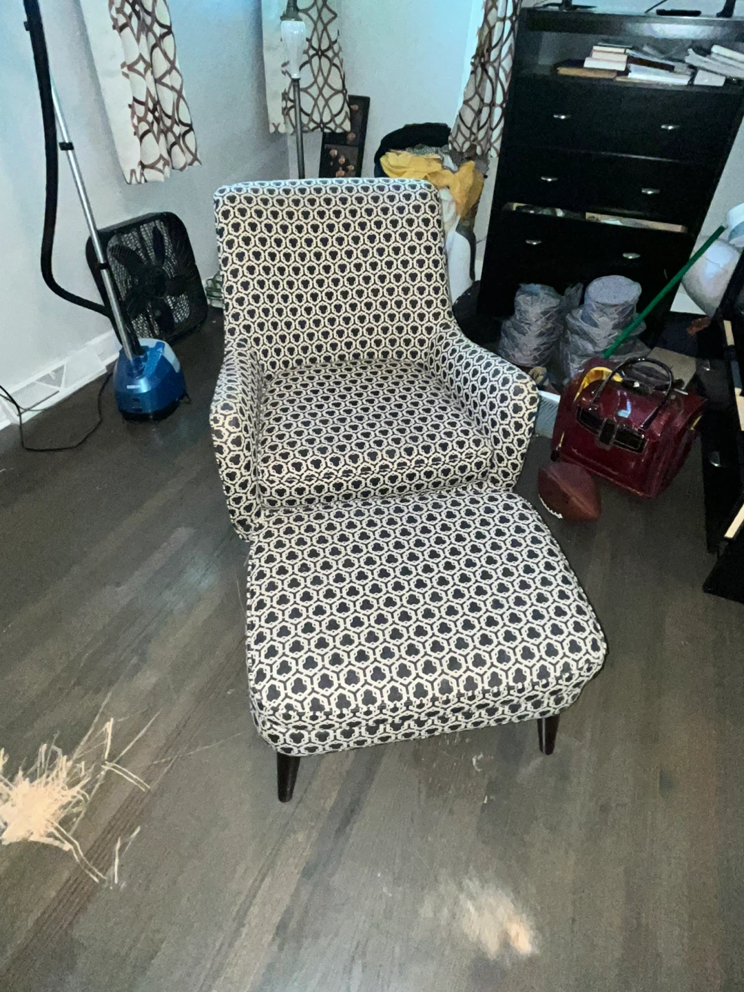 Patterned Accent Chair with Ottoman - photo 2