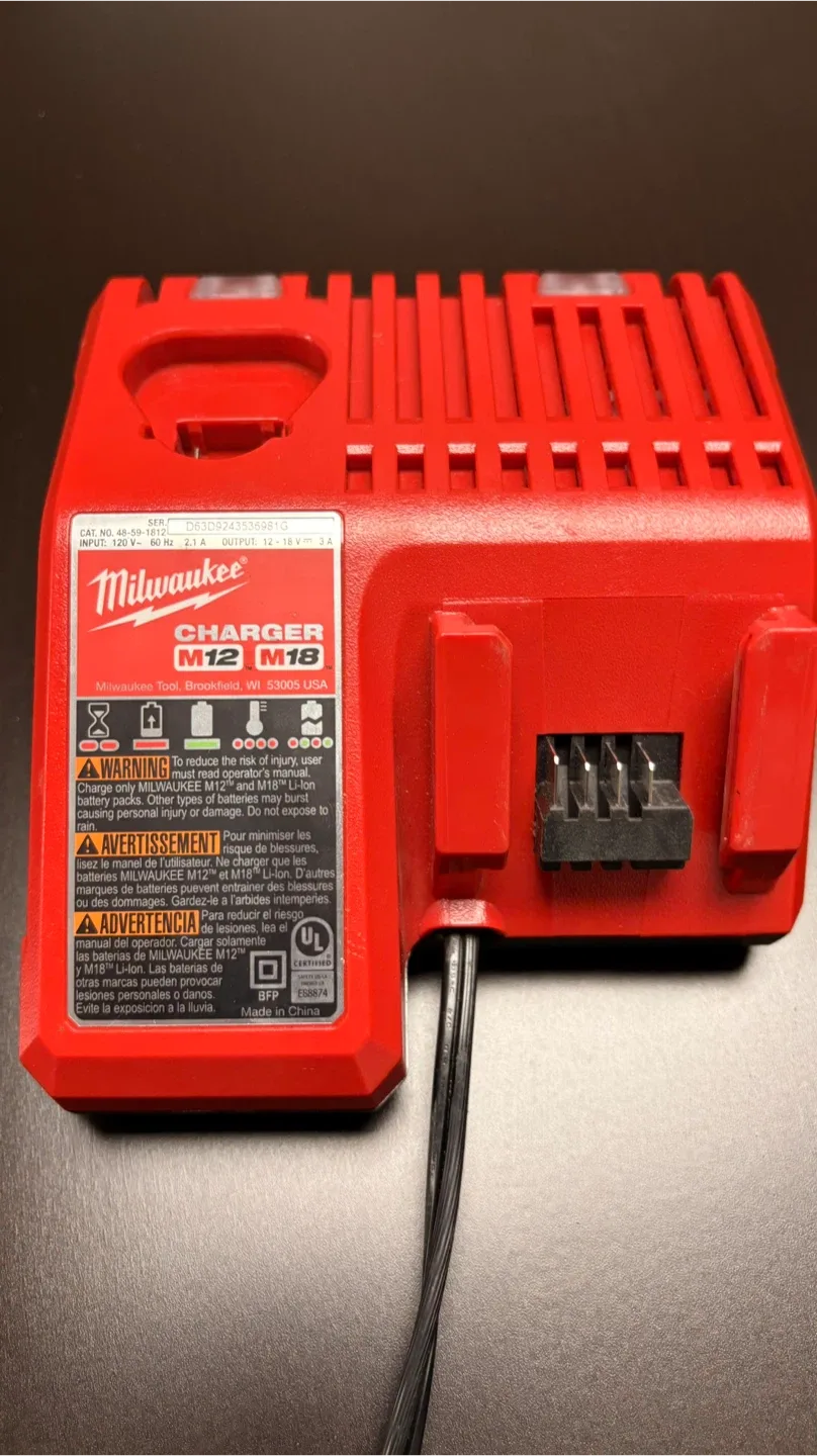 Milwaukee M12 M18 Battery Charger thumbnail