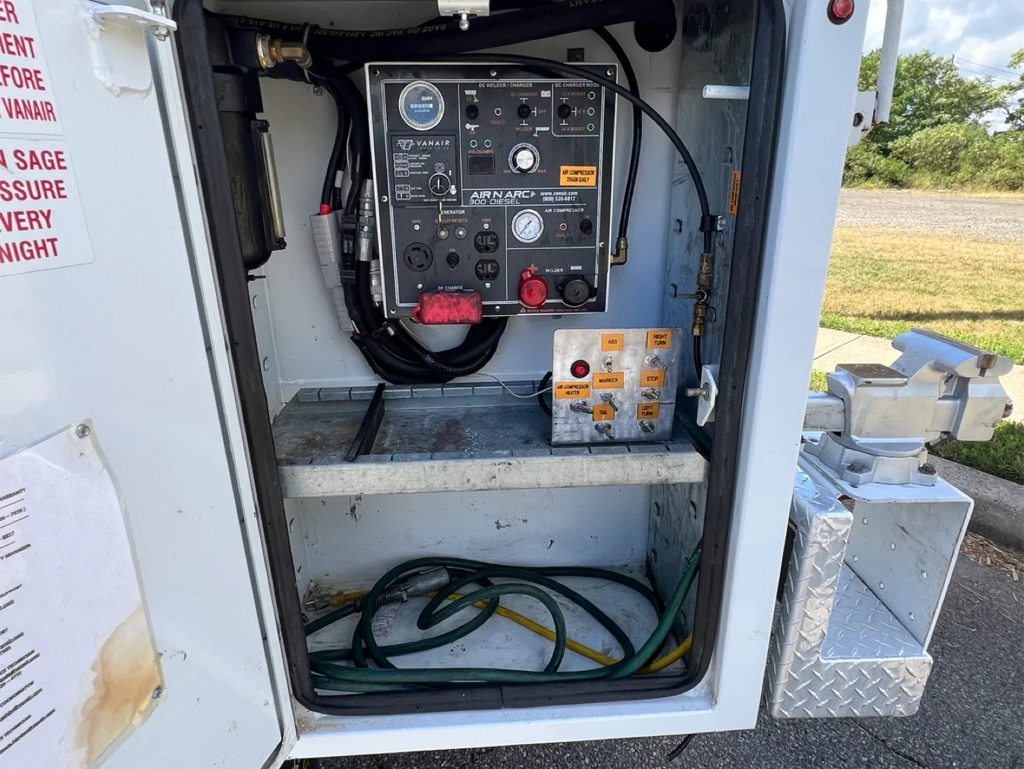 Freightliner Sprinter Van image indicator(9)