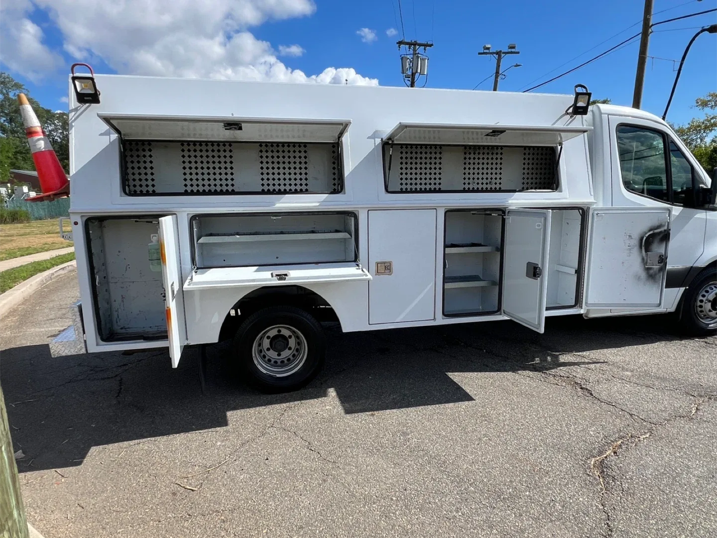 Freightliner Sprinter Van image indicator(7)