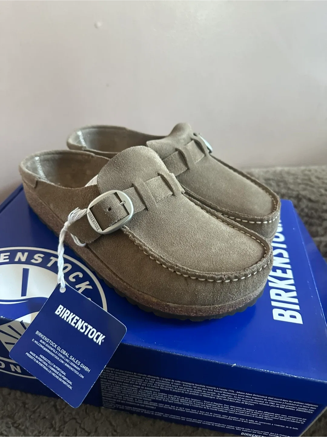 New Birkenstock Buckley Shearling Clogs - Size 38 image indicator(2)