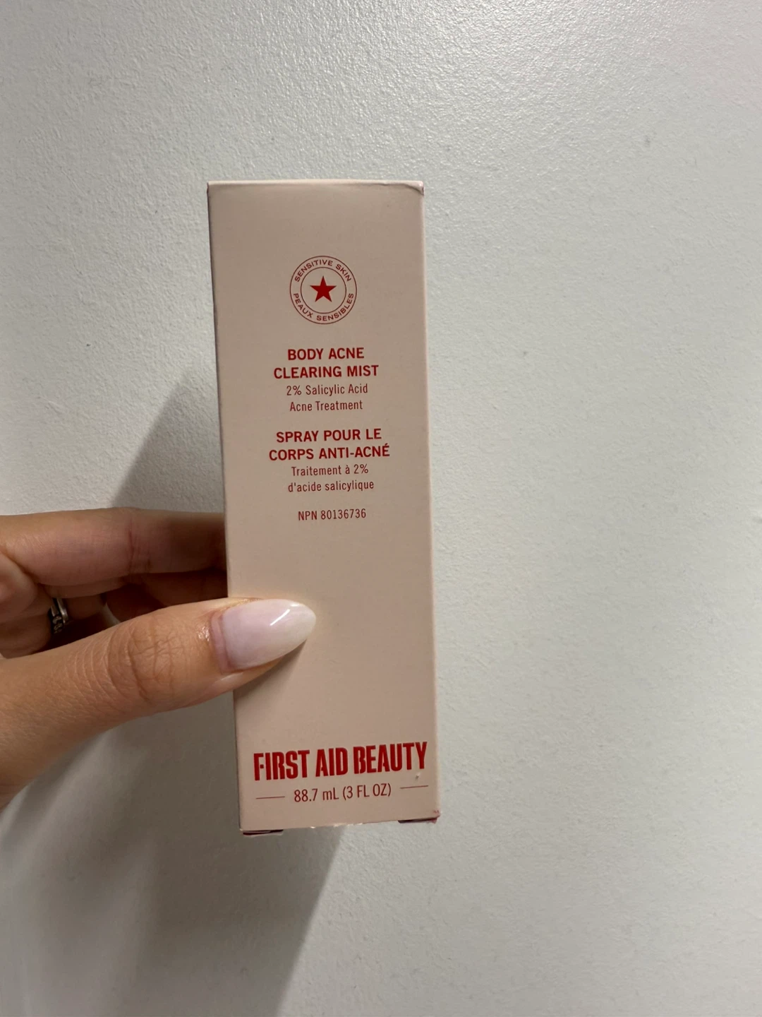 First Aid Beauty Body Acne Clearing Mist