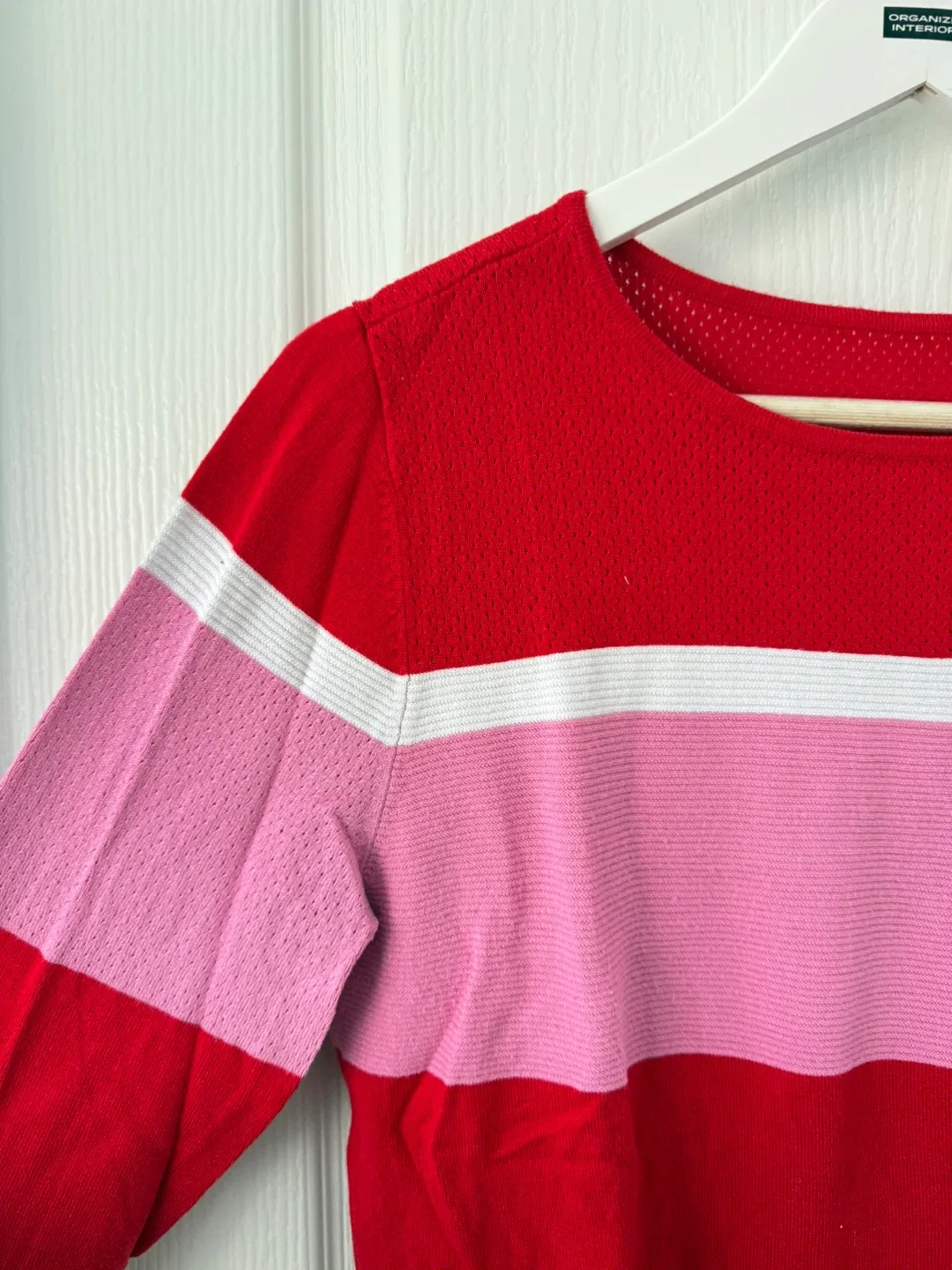 Red and Pink Thin Sweater image indicator(3)