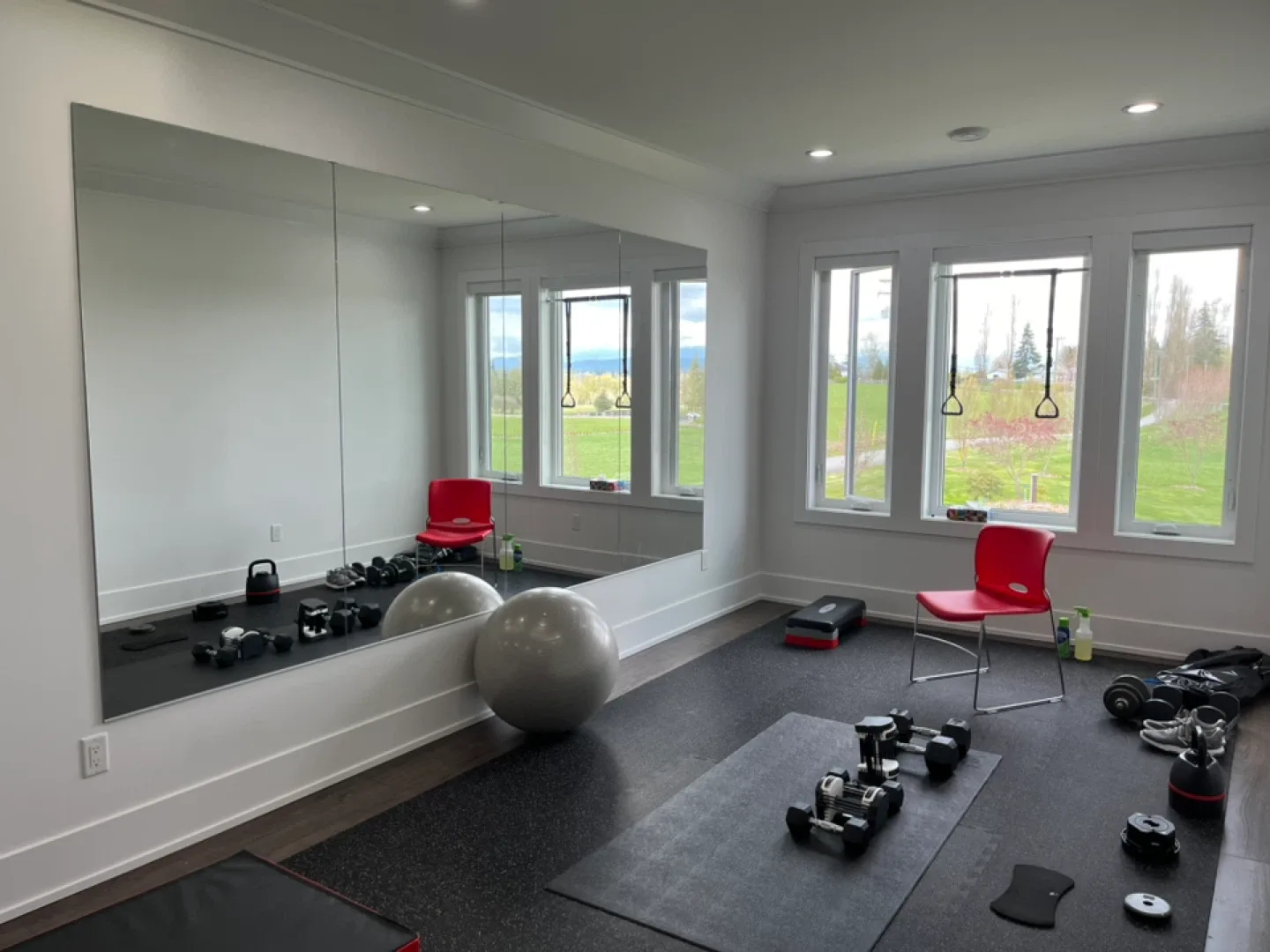 Mirrors - Frameless - large - gyms image indicator(5)