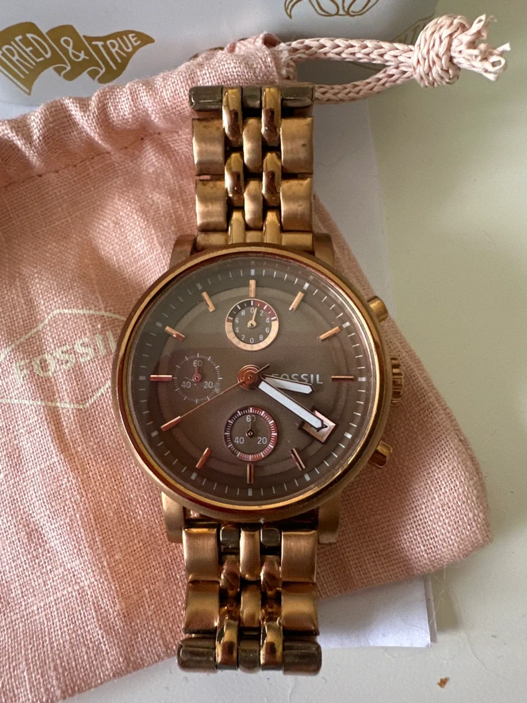 Fossil Rose Gold Women's Watch image indicator(2)