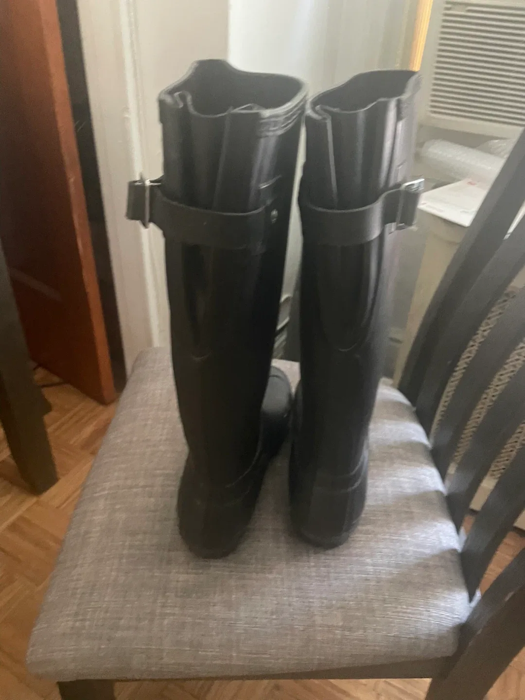 Hunter Black Rain Boots image indicator(2)