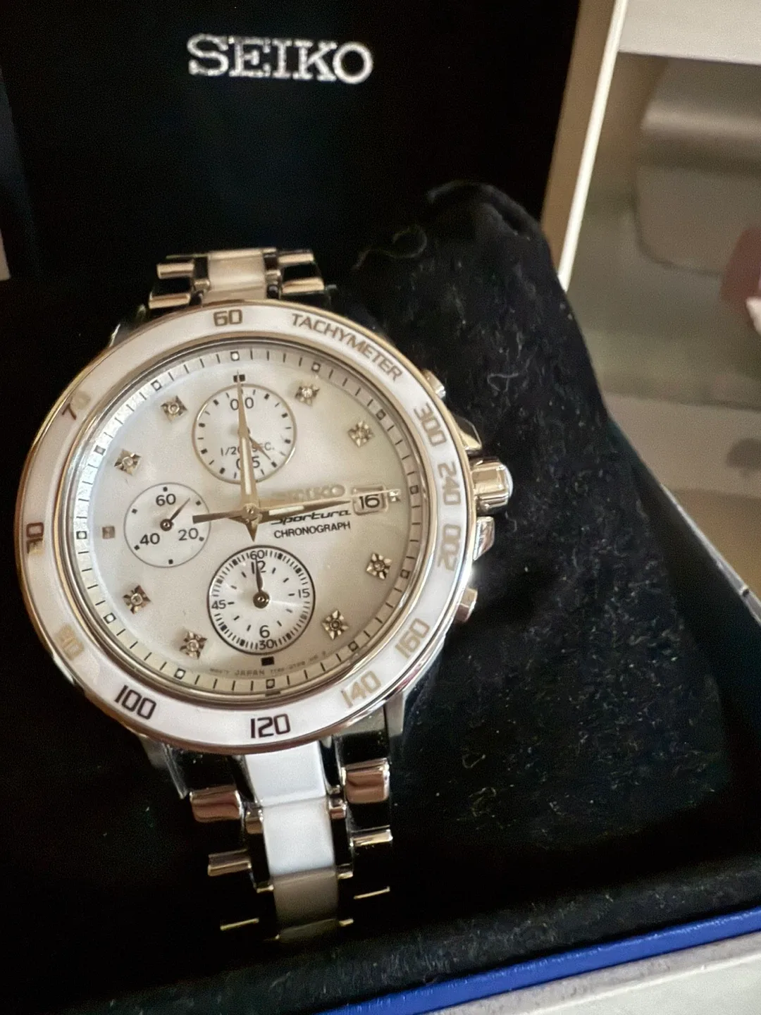 Seiko Sportura SNDX95 Chronograph women Watch image indicator(2)