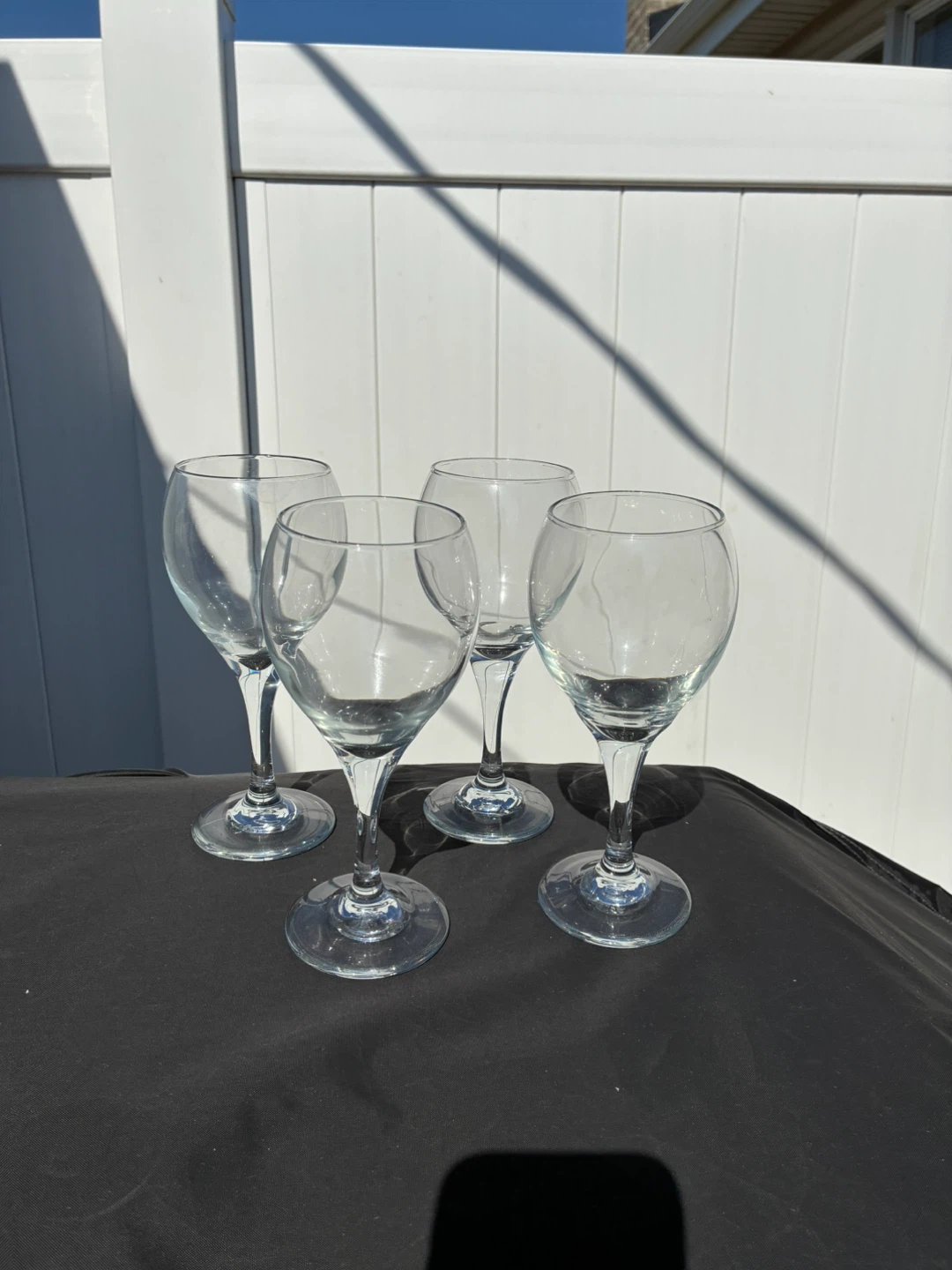 Set of 4 Wine Glasses