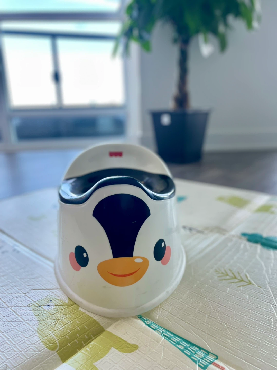 Fisher-Price Penguin Potty – English Edition (Brand New)